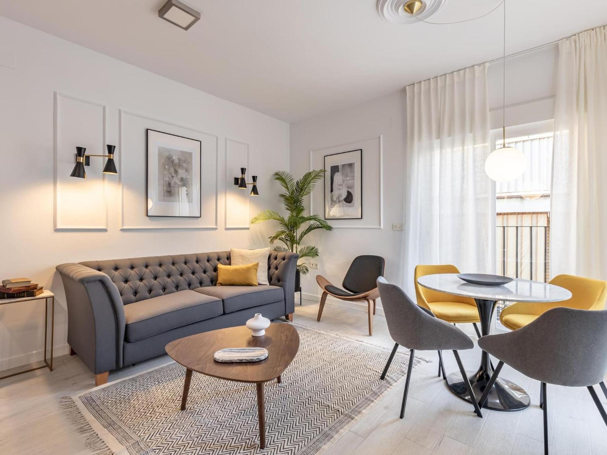 Central Stylish And Elegant 1 & 2 Bedroom Apartments III Granada Eksteriør bilde